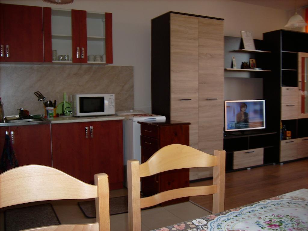 Ddenko Apartment Burgas Номер фото